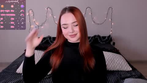 Snapshot of sweetie_candy_ chatting on 12/21/24, 11:44 Hannah online show from 12/21/24, 11:44