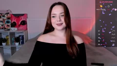Snapshot of sweetie_candy_ chatting on 10/12/25, 01:54 Hannah online show from 10/12/25, 01:54