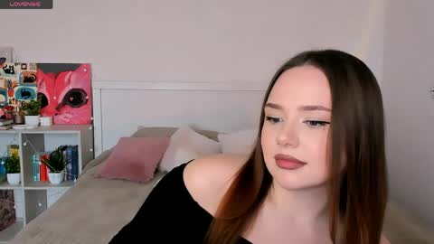 Hannah online show from 05/13/26, 02:14