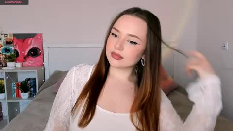 Hannah online show from 05/17/26, 02:13