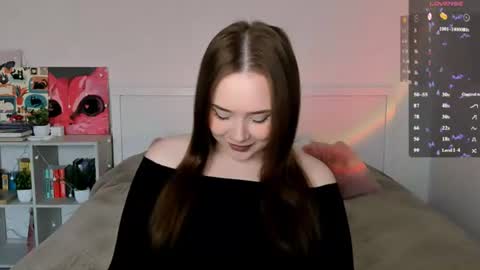 Hannah online show from 06/28/26, 02:12