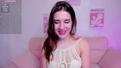 sweetie_catt online show from 11/28/25, 08:55