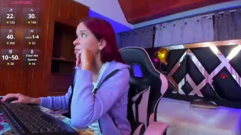 FOXXY online show from 06/25/26, 11:04