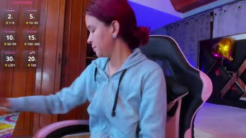 FOXXY online show from 06/26/26, 11:03
