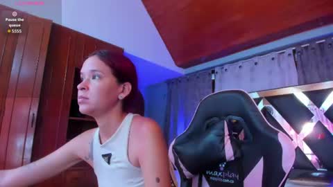 FOXXY online show from 06/27/26, 11:37