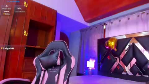 FOXXY online show from 07/06/26, 03:03