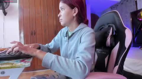 FOXXY online show from 07/08/26, 11:48