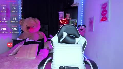   online show from 06/04/26, 01:33