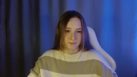 Annie online show from 11/29/25, 07:39