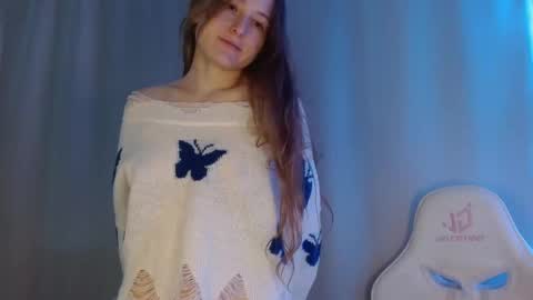 Snapshot of sweetie_lover chatting on 01/14/26, 10:32 Annie online show from 01/14/26, 10:32