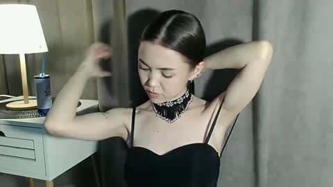 Snapshot of sweetieee_kira chatting on 12/13/25, 09:53 sweetieee_kira online show from 12/13/25, 09:53