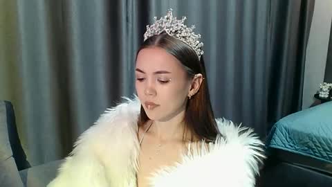 sweetieee_kira online show from 12/19/25, 09:11
