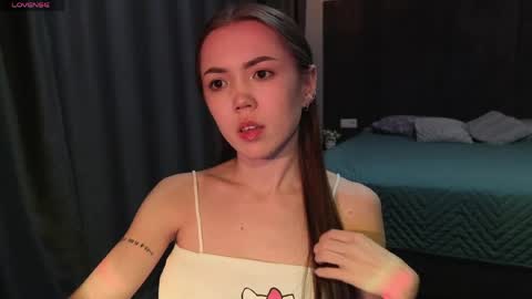sweetieee_kira online show from 04/29/26, 03:10