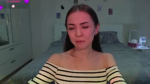 sweetieee_kira online show from 06/18/26, 09:09