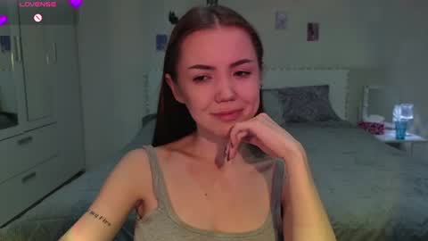 sweetieee_kira online show from 06/26/26, 03:22
