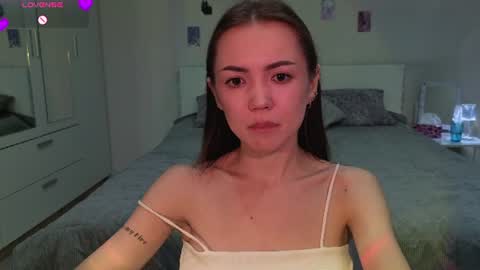 sweetieee_kira online show from 07/07/26, 07:23