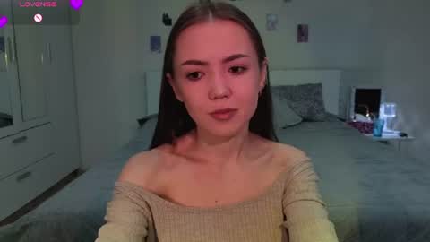 sweetieee_kira online show from 07/23/26, 03:26