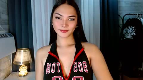 sweetiefox1 online show from 09/11/25, 12:33