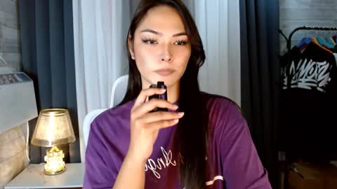 sweetiefox1 online show from 09/19/25, 06:37