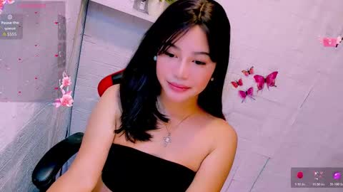 Snapshot of sweetienicole chatting on 02/24/26, 04:27 Nicole online show from 02/24/26, 04:27