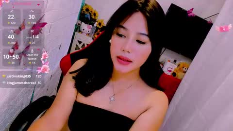 Snapshot of sweetienicole chatting on 03/06/26, 08:27 Nicole online show from 03/06/26, 08:27