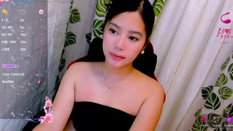 Snapshot of sweetienicole chatting on 04/18/26, 03:27 Nicole online show from 04/18/26, 03:27