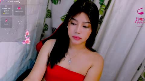 Snapshot of sweetienicole chatting on 04/25/26, 02:25 Nicole online show from 04/25/26, 02:25