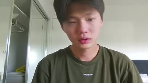 sweetiepuppy421 online show from 12/17/25, 11:00