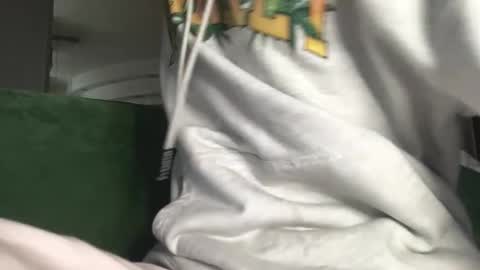 Snapshot of sweetieskitties chatting on 12/15/25, 09:57 SweetiesKitties online show from 12/15/25, 09:57