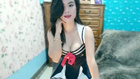 Snapshot of sweetjowa chatting on 11/02/25, 04:37 jona online show from 11/02/25, 04:37