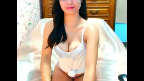 Snapshot of sweetjowa chatting on 01/15/26, 01:05 jona online show from 01/15/26, 01:05