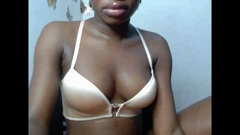 zuri online show from 07/25/26, 11:57