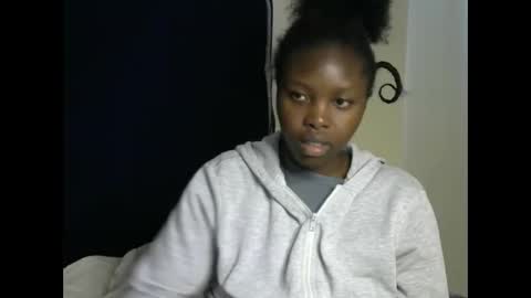 sweetkirrie online show from 05/23/26, 01:48