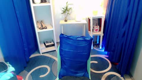 dessiree online show from 06/13/26, 01:47