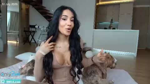 Laura Saenz  Geminis online show from 07/12/26, 03:03