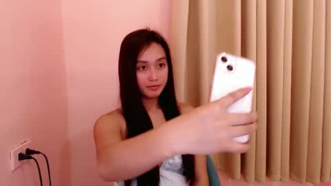 Leah online show from 12/08/24, 05:39