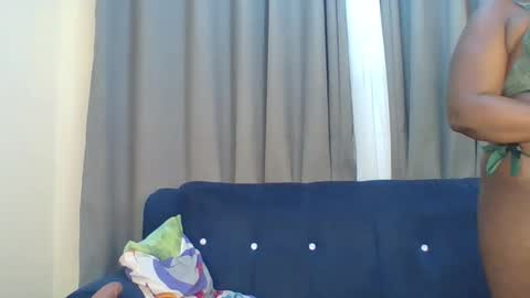 sweetlight_pie online show from 02/01/25, 01:09