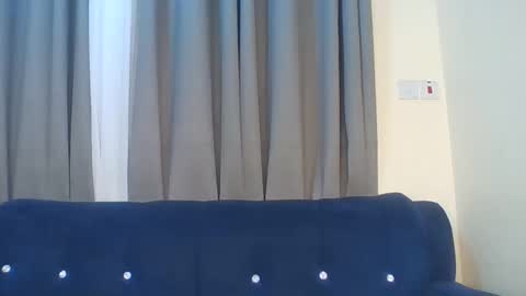 sweetlight_pie online show from 03/01/25, 08:31