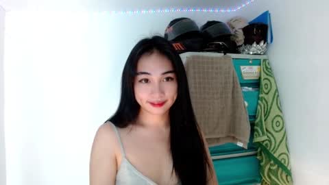 Lilly online show from 02/06/25, 02:11