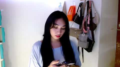 Lilly online show from 03/10/25, 03:45