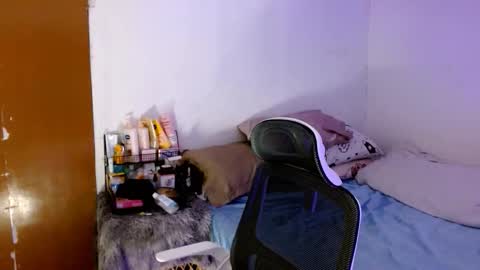 Lilly online show from 10/19/25, 05:41