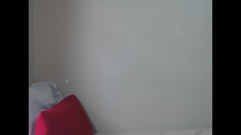 Snapshot of sweetlipss_ chatting on 09/20/25, 10:16 sweetlipss_ online show from 09/20/25, 10:16