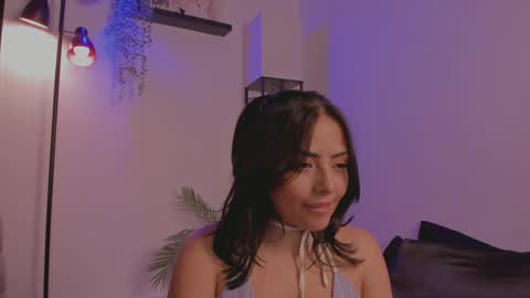 Lizzy online show from 12/16/24, 11:07