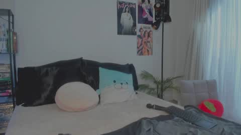 Lizzy online show from 01/17/25, 08:22