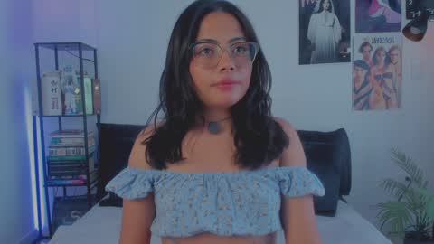 Lizzy online show from 02/04/25, 08:06