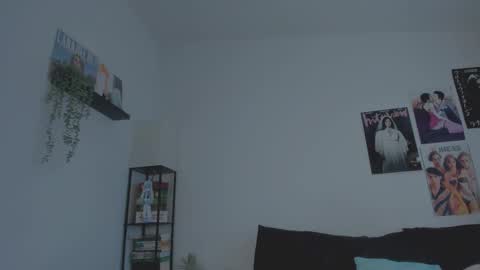 Lizzy online show from 02/13/25, 07:52