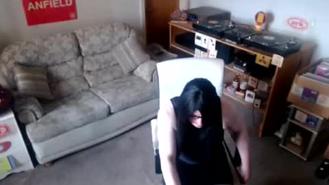 Snapshot of sweetlouise69 chatting on 10/24/25, 10:55 sweetlouise69 online show from 10/24/25, 10:55