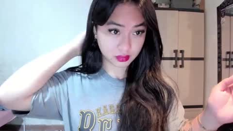 Zoe online show from 03/04/25, 10:27