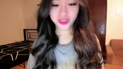 Zoe online show from 09/25/25, 10:41