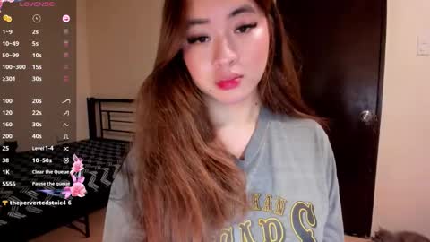 Zoe online show from 05/09/26, 03:34